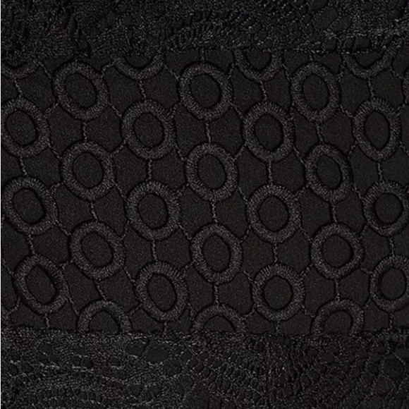 Kendall & Kylie NWT Off-The-Shoulder Lace Romper with Long Sleeves - Picture 3 of 5